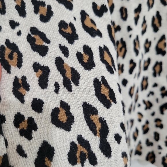 LOFT Cheetah Print Sweater Top Puffy Short Sleeves xs - Picture 4 of 6